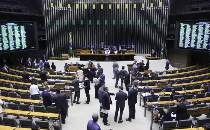Câmara aprova aumento de pena para homicídio cometido em razão da condição de idoso - Notícias