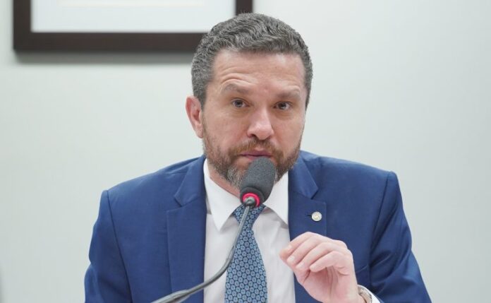 Audiência Pública - Cooperação Científica e Tecnológica entre Brasil e China. Dep. Fausto Pinato (PP - SP)