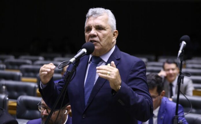 Discussão e votação de propostas legislativas. Dep. Alberto Fraga (PL-DF)