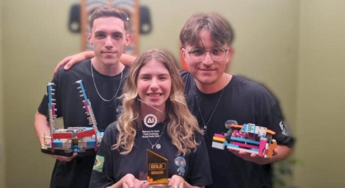 Equipe brasileira vence competição mundial de robótica para o bem