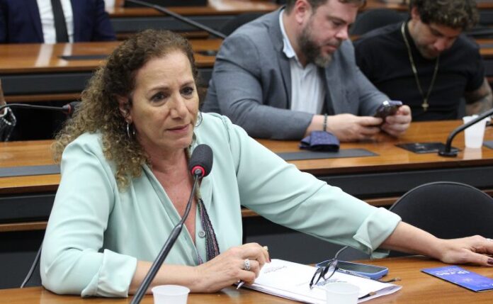 Audiência Pública - Dia Nacional da Axé Music e da Compositora e Compositor Musical Brasileiro. Dep. Jandira Feghali (PCdoB - RJ)