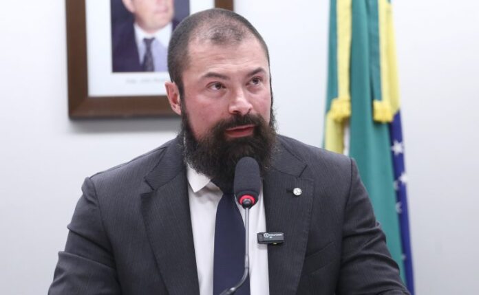 Comissão aprova repasse de fundo de segurança pública para municípios Deputado Delegado Paulo Bilynskyj (PL-SP) fala em comissão da Câmara dos Deputados