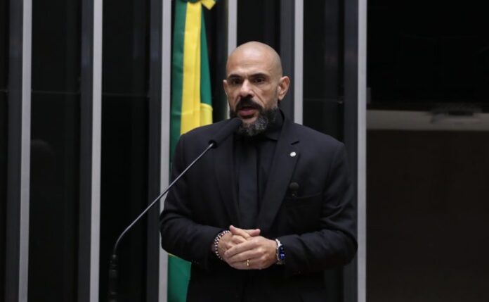 Discussão e Votação de Propostas Legislativas. Dep. Sargento Portugal (PODE - RJ)