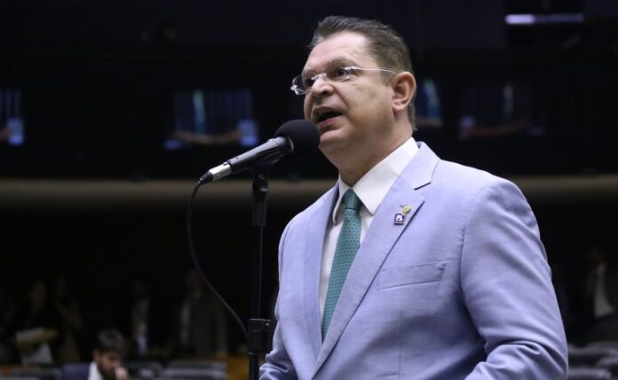 Discussão e Votação de Propostas Legislativas. Dep. Sóstenes Cavalcante (PL - RJ)