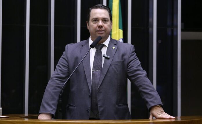 Câmara aprova prorrogação de prazo sobre regularização de imóvel em Discussão e Votação de Propostas Legislativas. Dep. Rodolfo Nogueira (PL - MS)