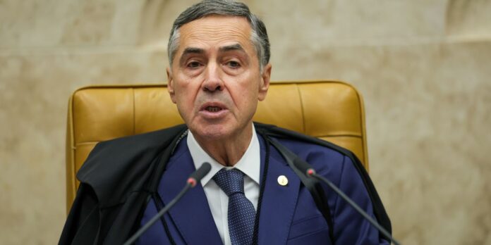 Barroso diz que STF deve avaliar reação contra sanções dos Barroso diz que STF deve avaliar reação contra sanções dos EUA