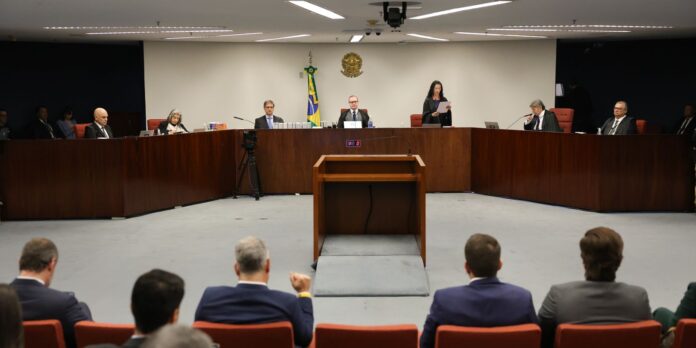 STF aprova ata do julgamento de Bolsonaro STF aprova ata do julgamento de Bolsonaro
