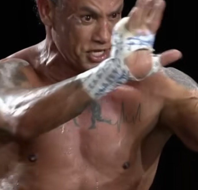 Vergonha no ringue: luta entre Popó e Wanderlei acaba em Vergonha no ringue: luta entre Popó e Wanderlei acaba em briga generalizada e vexame histórico