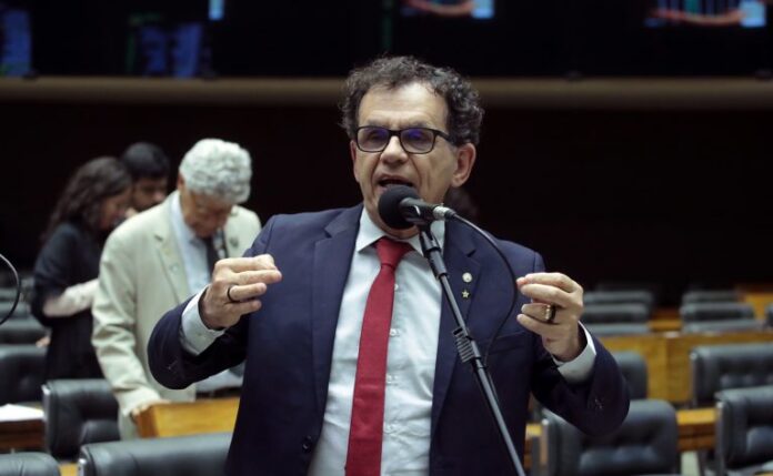 Discussão e votação de propostas. Dep. Reimont (PT-RJ)