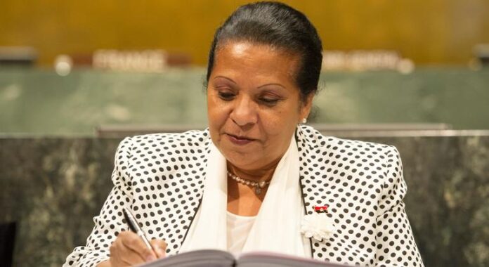 Estados-observadores devem ajudar a promover o português, diz nova líder da Cplp