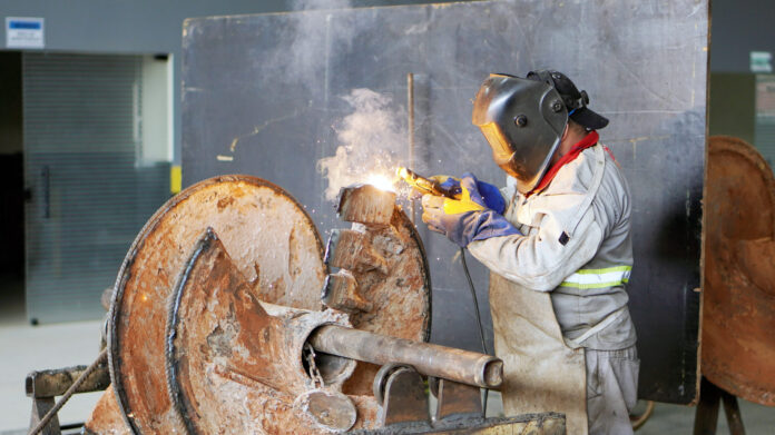 A base invisível do futuro A base invisível do futuro