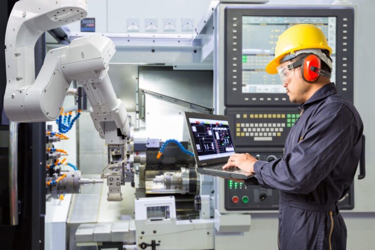 Inovação e produtividade: o papel da qualificação técnica na nova era da indústria brasileira
