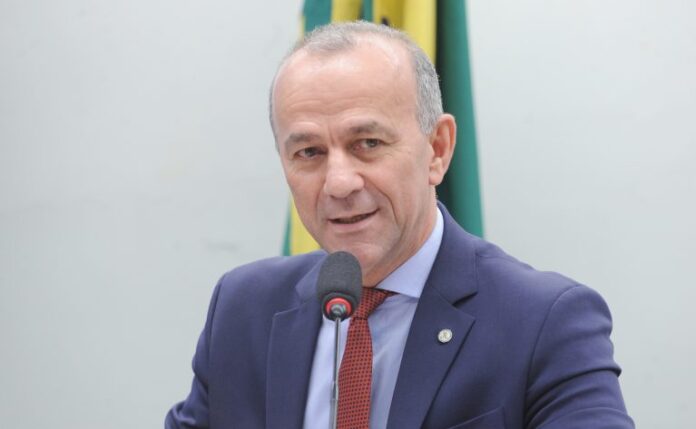 Deputado Helder Salomão (PT-ES) fala em comissão da Câmara dos Deputados