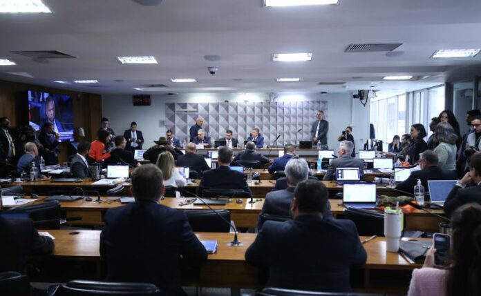 CPMI ouve na segunda-feira ex-diretor de Governança do INSS Alexandre Oitivas de Testemunha.