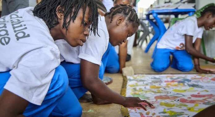 Moçambique: Unicef apela por proteção da criança contra violência sexual Moçambique: Unicef apela por proteção da criança contra violência sexual infantil