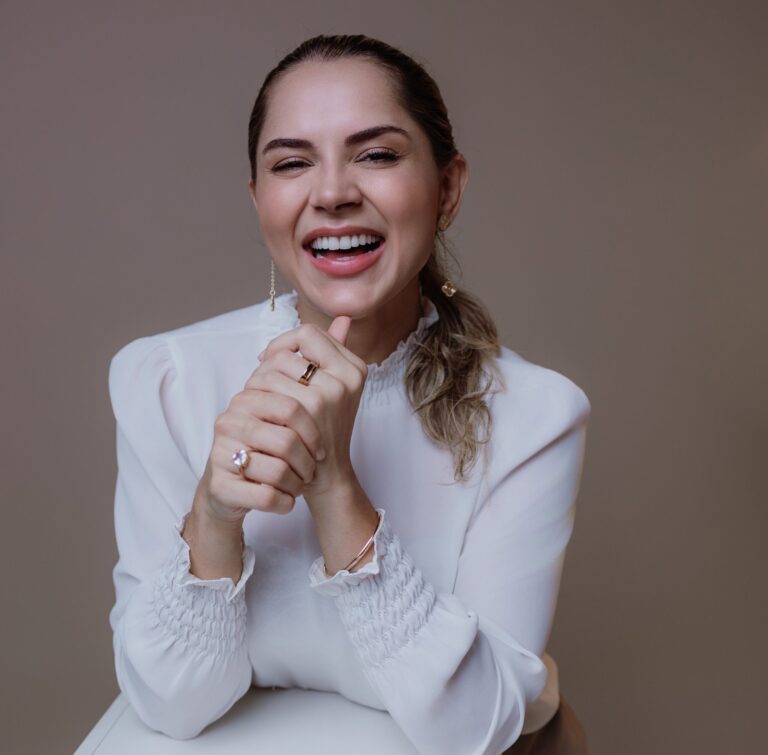 A Transformação da Fotografia Newborn no Norte do Brasil: A Trajetória de Juciele Marques