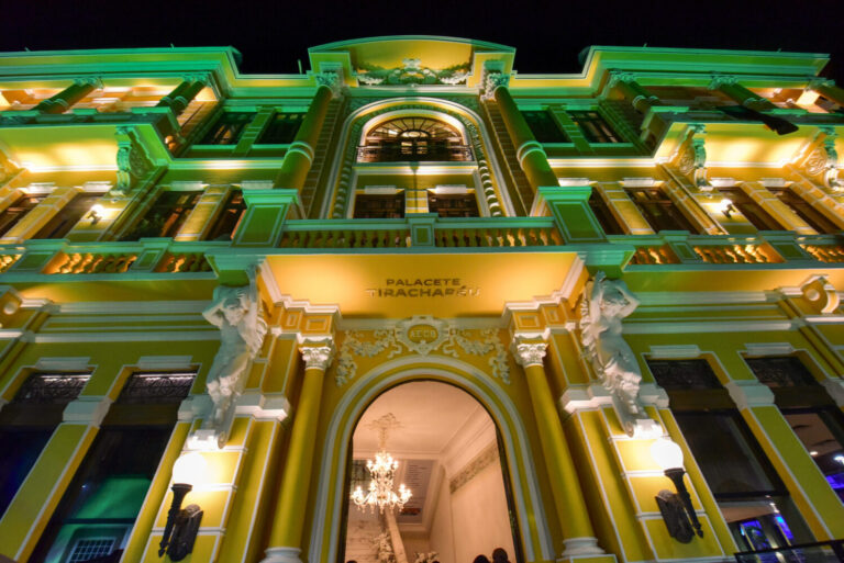 Palacete Tirachapéu celebra um ano como referência em cultura, gastronomia e arte no Centro Histórico de Salvador.