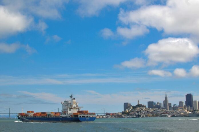 Volume de exportações isentas supera aquelas sujeitas à tarifa de Volume de exportações isentas supera aquelas sujeitas à tarifa de 50%