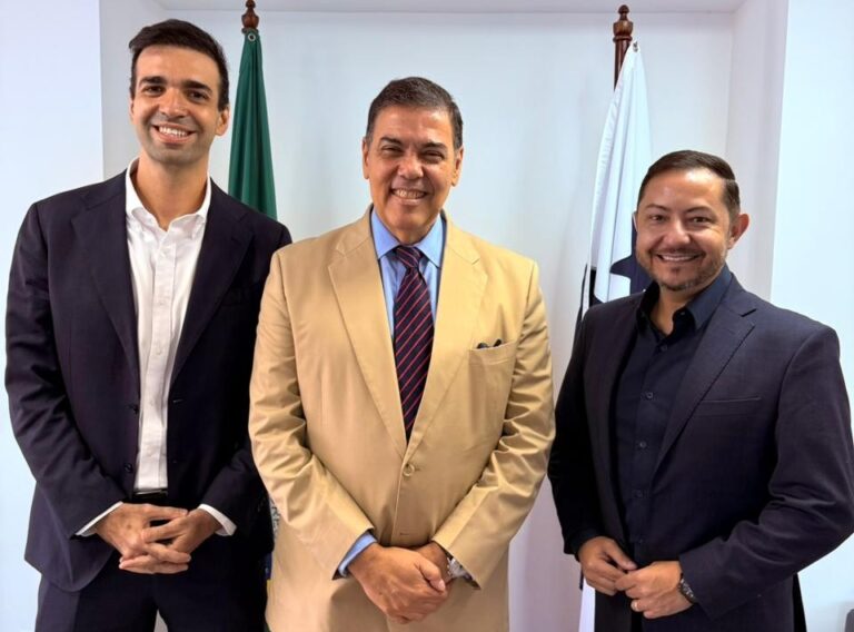 LIDE Panamá reforça relações bilaterais em visita oficial à Embaixada do Brasil no Panamá