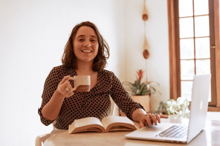 Narcisa, Luana Piovani, Zezé Motta e Andressa Urach reacendem o debate sobre abandono afetivo