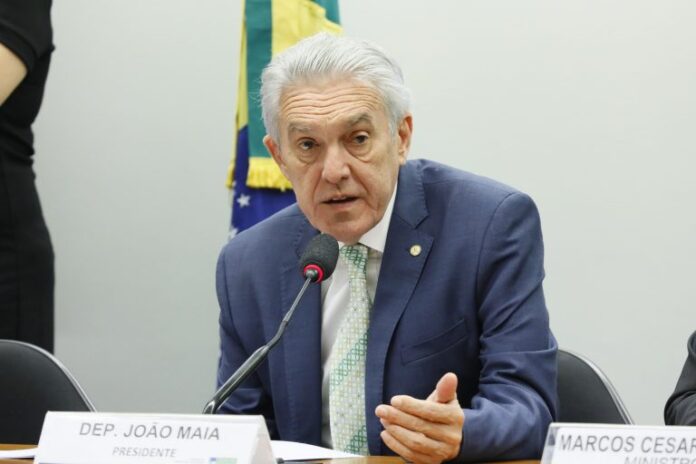 Comissão aprova obrigação de obras licenciadas adotarem medidas de prevenção Audiência Pública - Tema: "Qualidade dos serviços de internet e cobranças indevidas em telefonia". Dep. João Maia (PL-RN)
