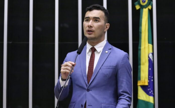 Discussão e votação de propostas legislativas. Dep. Pedro Aihara (PRD-MG)