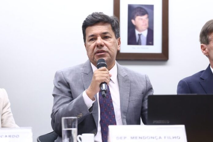 Audiência Pública - Dados e políticas de segurança pública. Dep. Mendonça Filho (UNIÃO-PE).