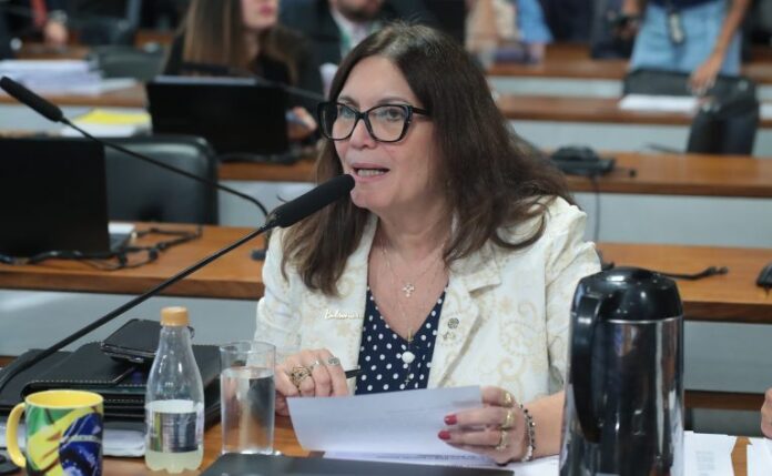 Comissão aprova projeto que prevê uso de dados de celular Oitivas de Testemunha. Dep. Bia Kicis (PL-DF)