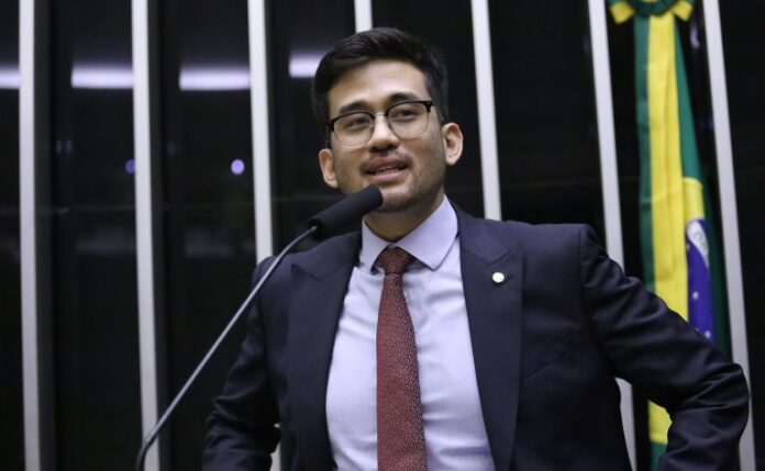 Comissão aprova preferência para empresas com certificação ISO em compras Discussão e votação de propostas legislativas. Dep. Kim Kataguiri (UNIÃO-SP)