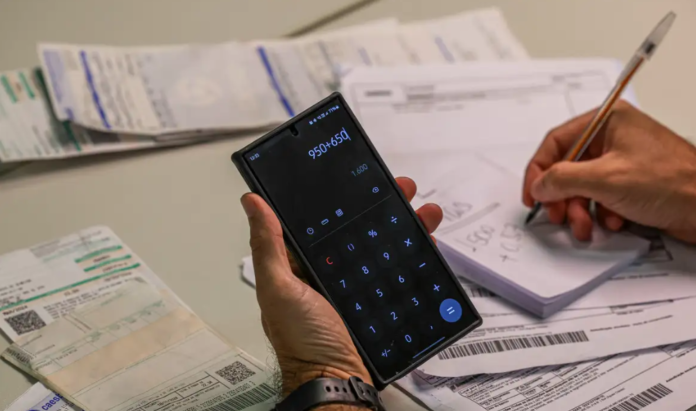 Multa por falta de CBS e IBS em notas é Multa por falta de CBS e IBS em notas é suspensa no início de 2026