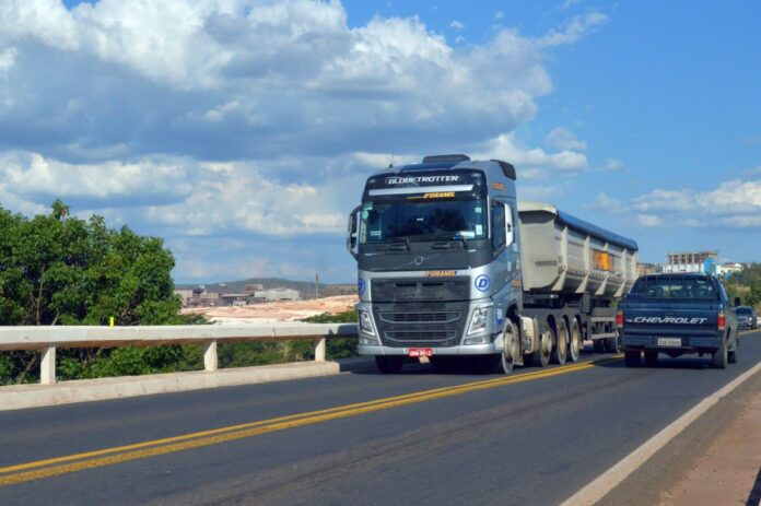 Setor de serviços apresenta nono resultado positivo seguido Setor de serviços apresenta nono resultado positivo seguido