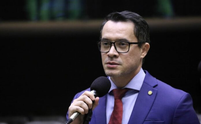 Discussão e votação de propostas legislativas. Dep. Zé Haroldo Cathedral (PSD-RR)