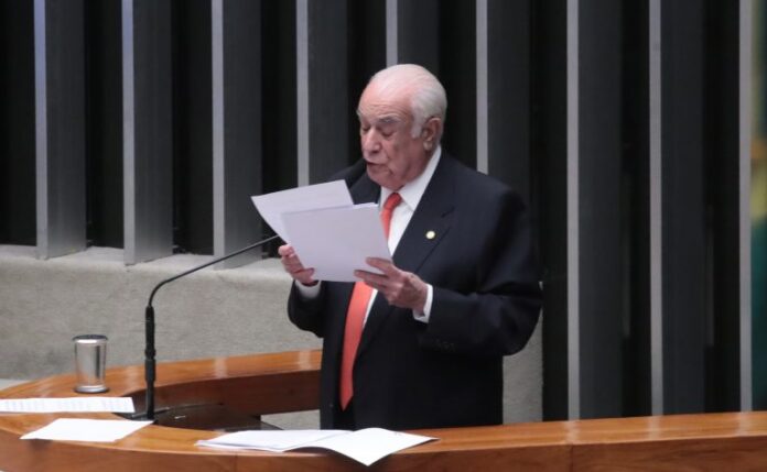 Câmara aprova regras mais rígidas para devedor contumaz; acompanhe Discussão e votação de propostas legislativas. Dep. Antonio Carlos Rodrigues (PL - SP)