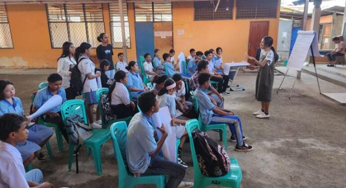 Jovens moldam políticas, mudam sistemas e a redefinem a liderança