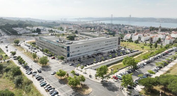 Peritos alertam que sanções da UE contra acadêmicos afetam direitos humanos