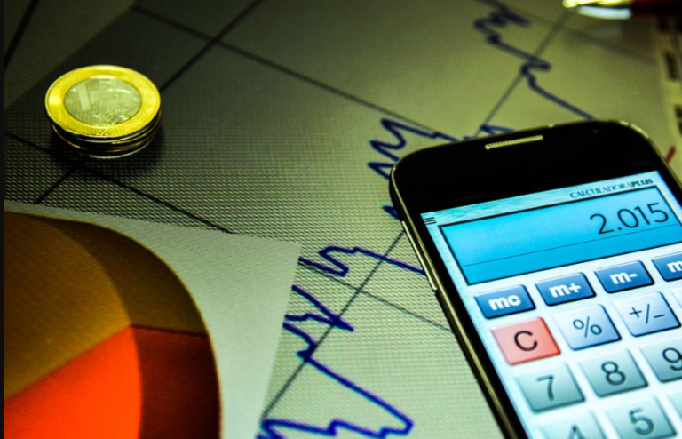 Dívida do governo sobe para 79% do PIB em novembro