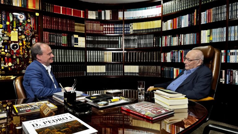 Yves Gandra e Luciano Peres