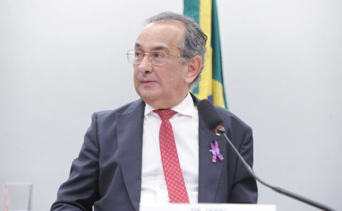 Projeto equipara jogos de tabuleiro a livros para reduzir impostos Audiência Pública - Política Nacional de Atendimento às Pessoas com Fibromialgia. Dep. Dr. Jaziel (PL - CE)