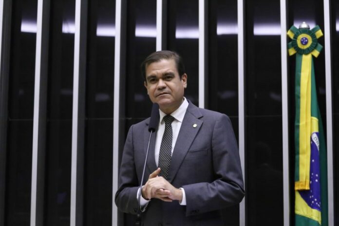 Discussão e votação de propostas legislativas. Dep. Mersinho Lucena (PP-PB)