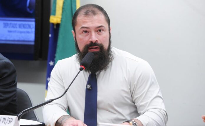 Comissão aprova assistência jurídica a policiais civis e federais no Audiência Pública - Aplicação das penas para líderes e membros de organizações criminosas. Dep. Delegado Paulo Bilynskyj (PL-SP)
