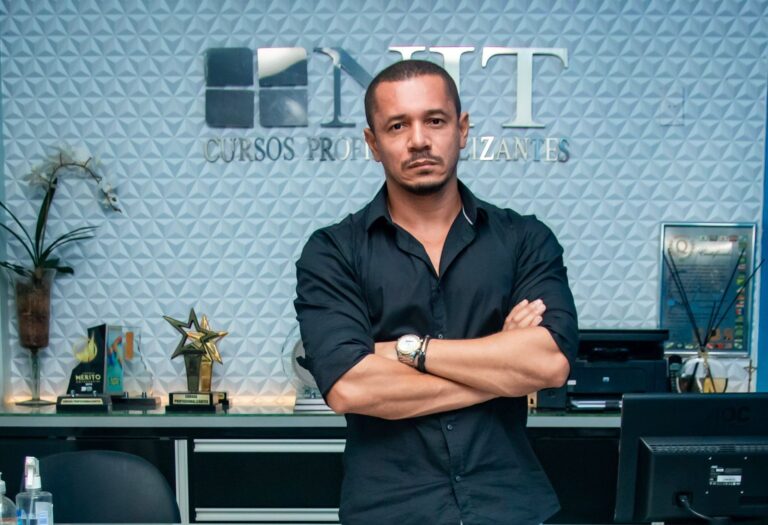 Sob a liderança de David Oliveira, a NIT Cursos consolida-se como referência em formação profissional