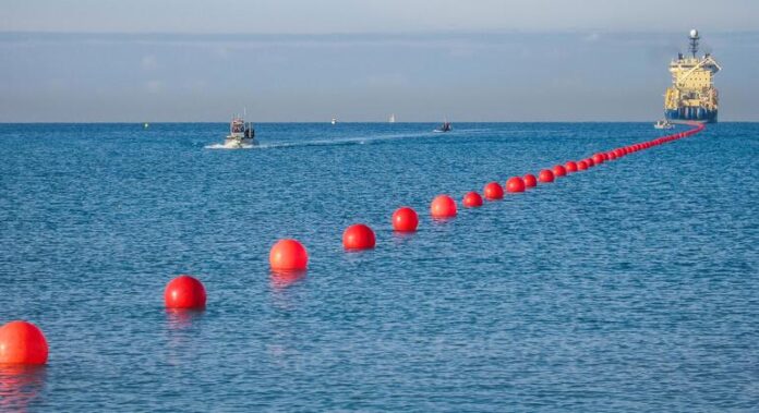 Autoestradas Invisíveis: a rede de cabos submarinos que sustenta a Autoestradas Invisíveis: a rede de cabos submarinos que sustenta a conectividade global