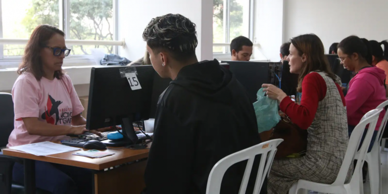 Taxa de desocupação é de 5,4% no trimestre encerrado em janeiro