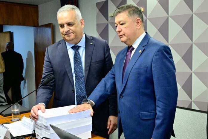 CPMI do INSS começa a analisar relatório com pedido de CPMI do INSS começa a analisar relatório com pedido de indiciamento de 216 pessoas - Notícias