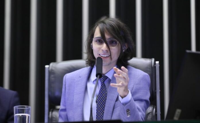 Homenagem ao Dia Mundial de Conscientização do Autismo. Dep. Amom Mandel (CIDADANIA-AM)