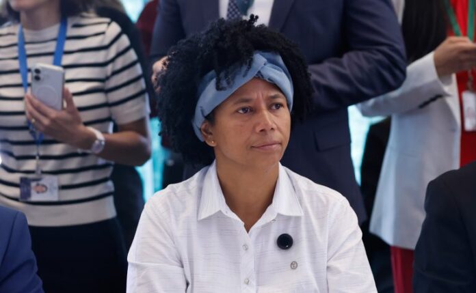 Projeto restringe uso de medicamentos manipulados em UTIs neonatais - Reunião com as Bancadas de AC, AP, RO e RR. Dep. Silvia Cristina (PP-RO)