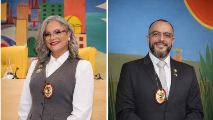 JEthro Diplomatas civis com credencial