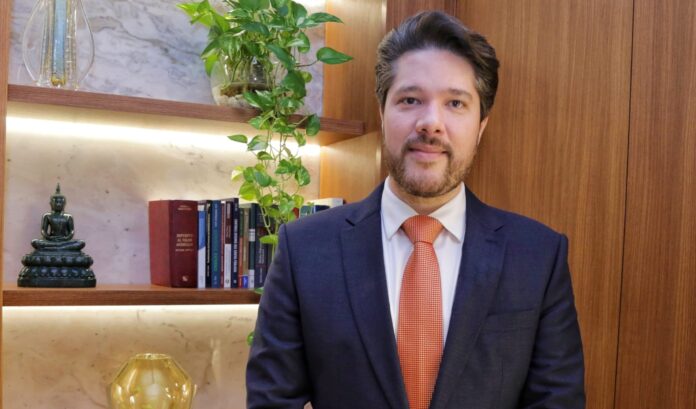 WhatsApp Image 2026-04-10 at 13.06.03w Luis Fabian Barbosa