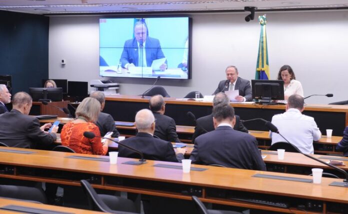 Comissão debate criação de um marco legal para pequenos reatores Audiência Pública - Tecnologia de Small Modular Reactors (SMRs) para o mercado brasileiro. Dep. General Pazuello (PL - RJ)