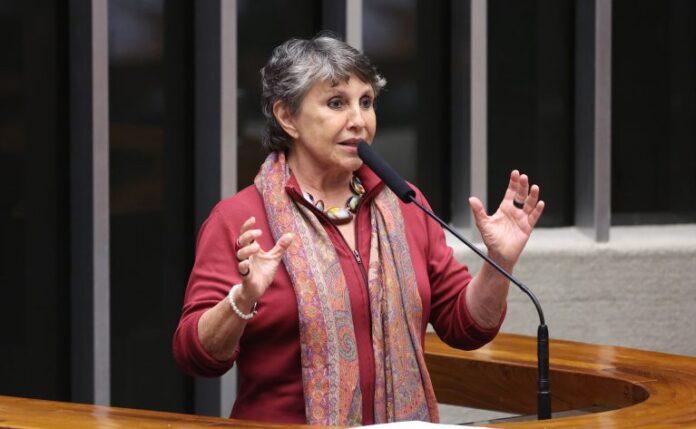 Homenagem aos 30 anos do Movimento dos Pequenos Agricultores – MPA e em memória do Frei Sérgio Görgen. Dep. Erika Kokay (PT - DF)